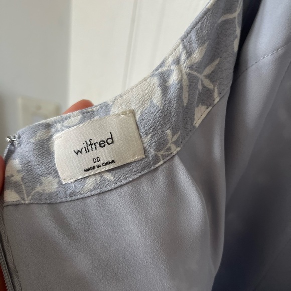 ARITZIA Wilfred Écoulement V Jumpsuit Cutout blue & white floral Womens size 00 - Picture 9 of 16